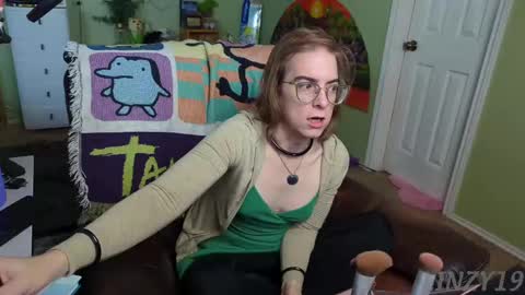 Linzy19 online show from 20, 2, 2025