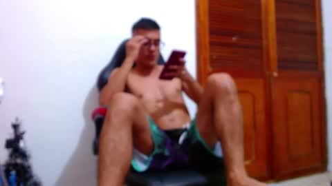 Snapshot of lion_grr chatting on 28, 12, 2024 lion_grr online show from 28, 12, 2024