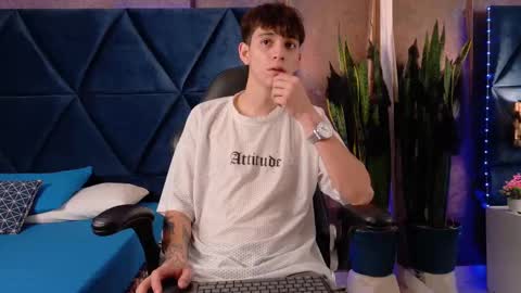 LION FOSTER online show from 22, 10, 2025