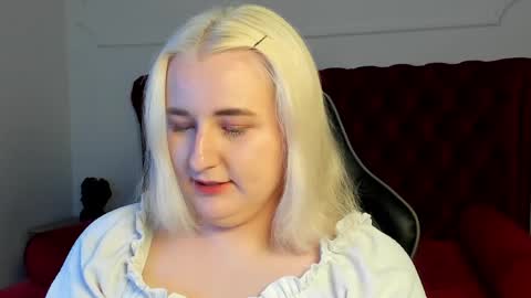 Snapshot of lioraardyn chatting on 4, 6, 2026 LioraArdyn online show from 4, 6, 2026