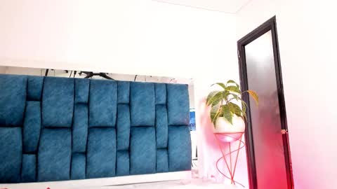 Liorah wolf online show from 12, 3, 2026