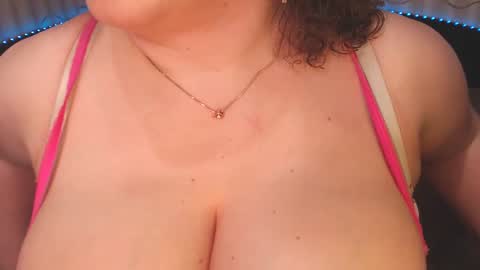 LIpsAddiction online show from 1, 2, 2025