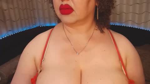 LIpsAddiction online show from 8, 9, 2025