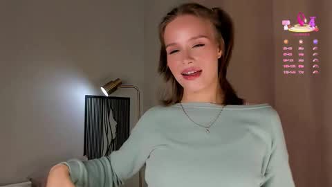 Lina online show from 9, 9, 2025