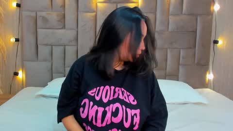 Lisa Baker online show from 10, 1, 2025