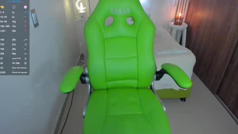 Snapshot of lisa_gerrard_ chatting on 6, 3, 2025 Lisa online show from 6, 3, 2025