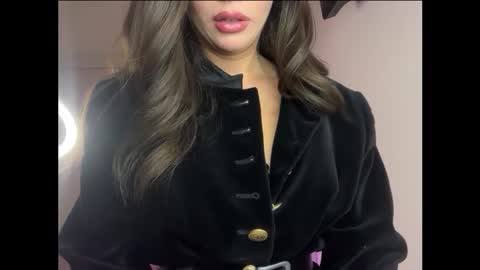 Snapshot of lisa_graham chatting on 18, 12, 2025 lisa_graham online show from 18, 12, 2025