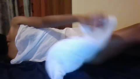 lisa larry online show from 4, 1, 2025