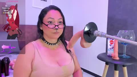 Snapshot of lisa_milf_ chatting on 13, 11, 2025 Lisa online show from 13, 11, 2025