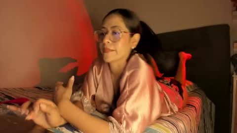 Snapshot of lisa_t08 chatting on 10, 10, 2025 Lisa Thompson online show from 10, 10, 2025