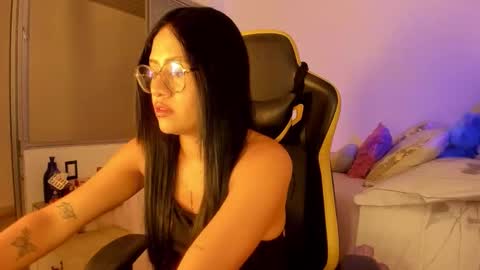 Lisa Thompson online show from 2, 11, 2025