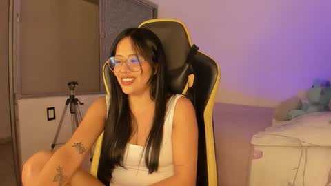 Lisa Thompson online show from 2, 12, 2025