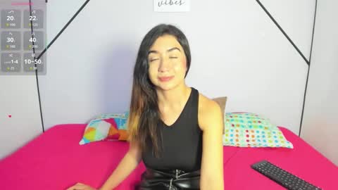 lisa white  online show from 26, 11, 2025