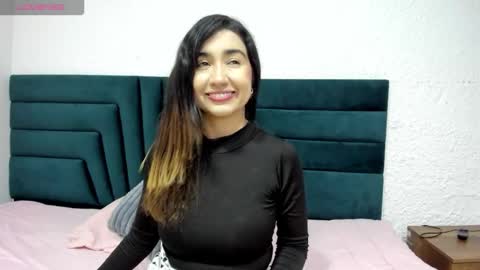 lisa white  online show from 18, 12, 2025