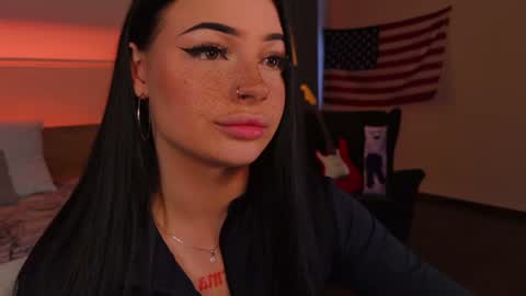 Snapshot of lisaaaliss chatting on 18, 7, 2026 lisaaaliss online show from 18, 7, 2026