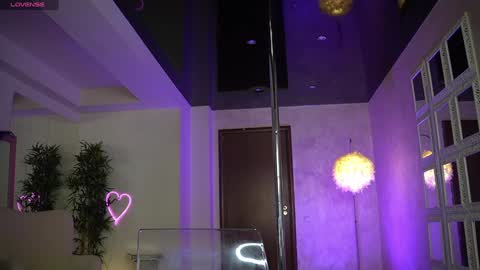 onlyfans-lisaakira instagram-lisaakira9  twitter-lisaakira4 online show from 9, 1, 2026