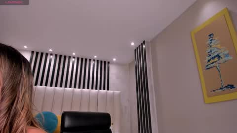 Lisa  Flowers online show from 20, 2, 2026