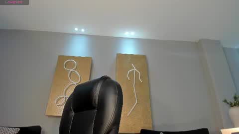 Snapshot of lisaflowersx chatting on 23, 6, 2026 Lisa Flowers online show from 23, 6, 2026