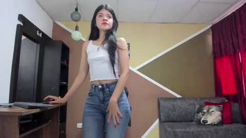 Snapshot of lisagray_1 chatting on 22, 11, 2025 Lisa Gray Independent Model online show from 22, 11, 2025
