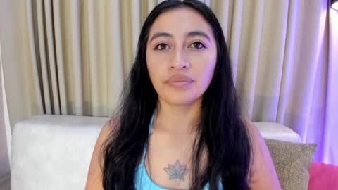 LisaHadwiin online show from 23, 12, 2024