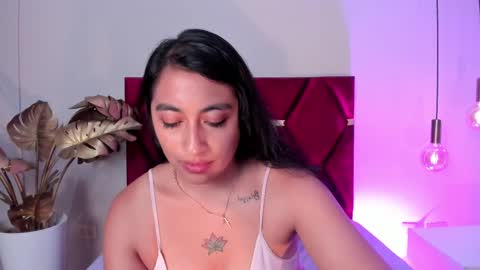 LisaHadwiin online show from 19, 2, 2025