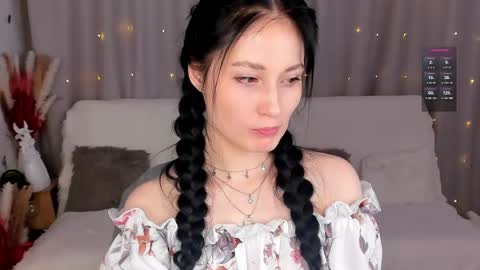 Snapshot of lisamooore chatting on 14, 2, 2025 Lisa Moore online show from 14, 2, 2025