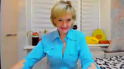 Lisasimsxs online show from 23, 2, 2025