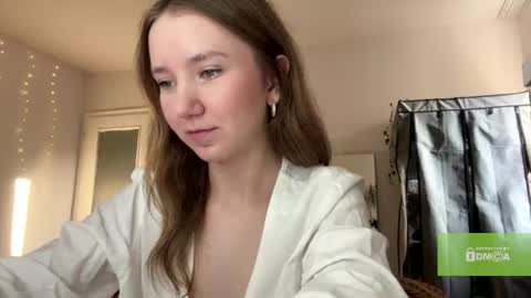 Snapshot of lisasmall chatting on 2, 7, 2026 lisasmall online show from 2, 7, 2026