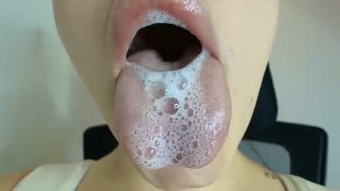 Lisbet online show from 28, 10, 2025