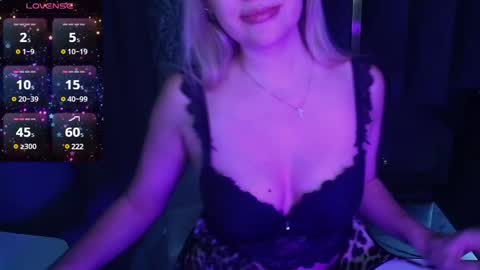 Snapshot of lisenok26 chatting on 2, 12, 2024 Anna online show from 2, 12, 2024