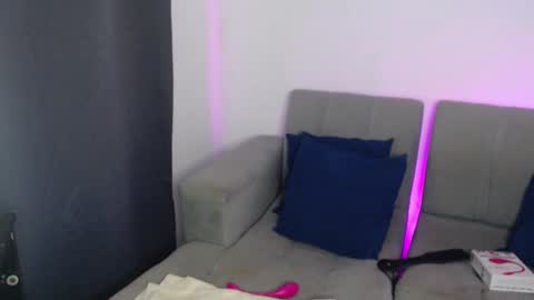 Snapshot of liss_petty chatting on 17, 1, 2025  Liss  online show from 17, 1, 2025