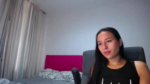 Snapshot of lissa2021 chatting on 6, 11, 2025 Lisa online show from 6, 11, 2025