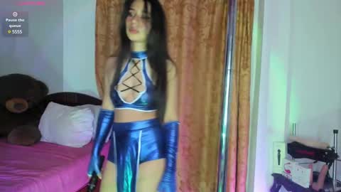 lissa_petitee online show from 15, 2, 2025