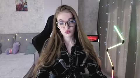 Snapshot of lissacain chatting on 28, 5, 2026 Lissa online show from 28, 5, 2026