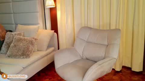 Lisseth Long  online show from 19, 11, 2025