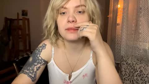 Snapshot of litamedino chatting on 20, 11, 2025 Rita online show from 20, 11, 2025