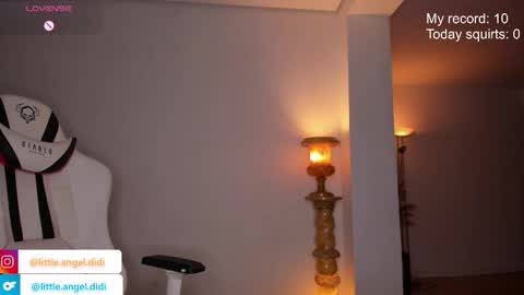 Diana Woods online show from 28, 9, 2025