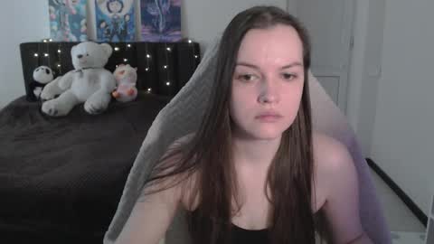 little__flowers online show from 6, 4, 2026