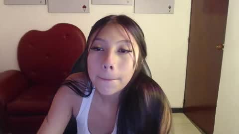 Snapshot of little__sofi_ chatting on 17, 12, 2025 Sofi online show from 17, 12, 2025