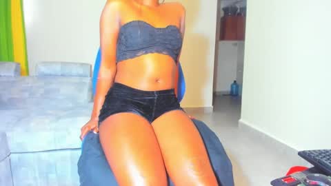 Snapshot of little_africa chatting on 11, 1, 2025 little_africa online show from 11, 1, 2025