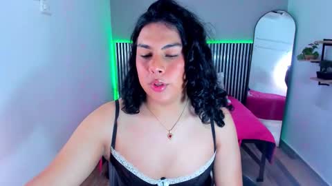 L I T T L E A L L I online show from 22, 2, 2026