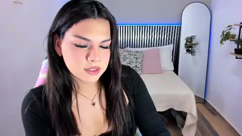 L I T T L E A L L I online show from 24, 6, 2026