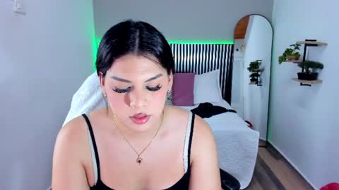 L I T T L E A L L I online show from 18, 7, 2026