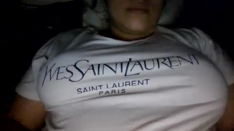 Snapshot of little_anef chatting on 30, 4, 2026 little_anef online show from 30, 4, 2026
