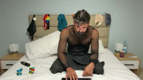 little_biggs online show from 5, 7, 2026
