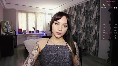 Birdy online show from 30, 1, 2025