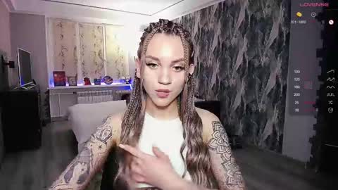 Birdy online show from 27, 2, 2025