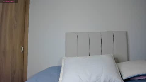 Snapshot of little_caro13 chatting on 5, 7, 2026 Independent model carolina online show from 5, 7, 2026