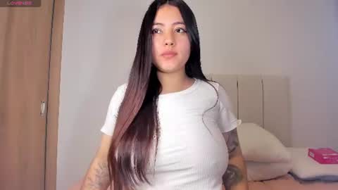 Snapshot of little_caro13 chatting on 10, 7, 2026 Independent model carolina online show from 10, 7, 2026