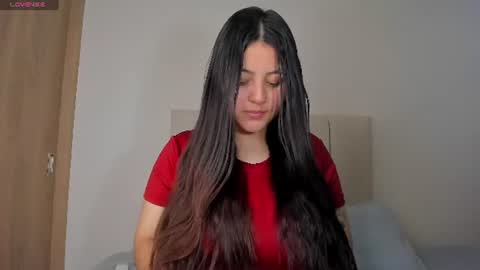 Snapshot of little_caro13 chatting on 29, 7, 2026 Independent model carolina online show from 29, 7, 2026